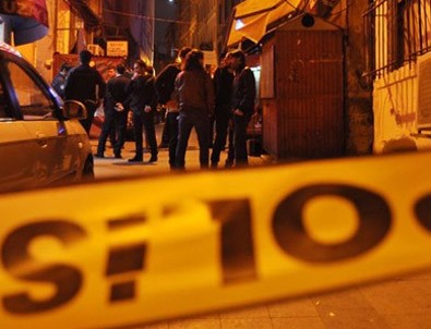 Beyoğlu'nda silahlı saldırı: 1 ölü, 1 yaralı