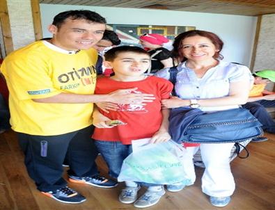Otizmli Çocuklardan Bursaspor’a Ziyaret