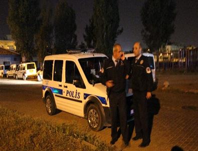 Aydın’da Polise Taşlı Saldırı