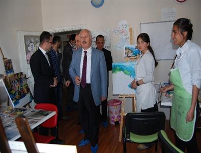 Vali Orhan Öztürk Güroymak İlçesinde İncelemelerde Bulundu