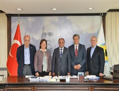 Başkan Arslan'a Vekillerden Tebrik Ziyareti