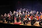 FİLARMONİ ORKESTRASI - Karşıyaka Flarmoni Orkestrası'ndan Gürer Aykal'lı Final