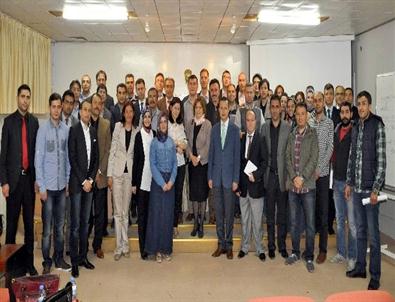 Ak Parti Milletvekili Memecan Yüksek Lisans Dersine Katıldı