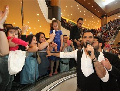 Alişan Piazza’da Coştu, Coşturdu