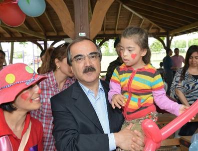 'Gülümseten Dokunuşlar” Projesi