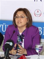 AHMET ÜMIT - 1.uluslar Arası Kitap Festivali Start Aldı