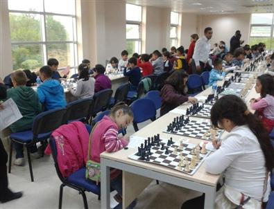 Satranç Turnuvası Yapıldı