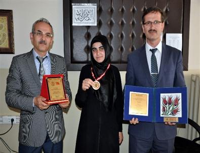 Suşehri İmam Hatip Lisesi Hitabet Yarışması Türkiye Finaline Katılacak