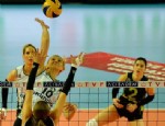 BAYANLAR VOLEYBOL LİGİ - Fenerbahçe yarı finalde