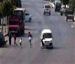 YÜK KAMYONU - Türkiye Genelindeki Trafik Kazaları Mobese Kameralarına Yansıdı