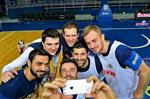 BEKIR İRTEGÜN - Fenerbahçeli Futbolcularla Basketbolcular Buluştu