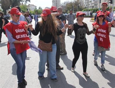 Adana'da 1 Mayıs Coşkusu