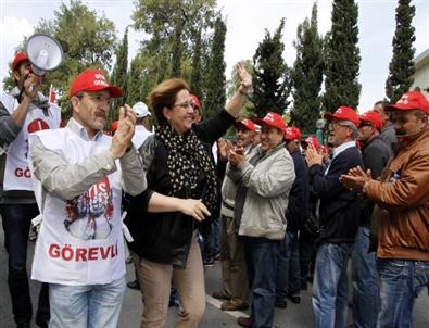 Başkan Pektaş, 1 Mayıs'ta İşçilerle Kolkola