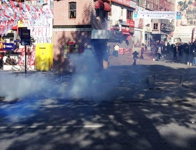 Taksim'e çıkmak isteyen gruplara müdahale