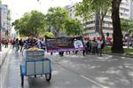 TAŞERON İŞÇİ - İzmir'de 1 Mayıs Coşkusu Devam Ediyor