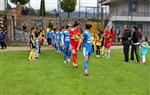 DERİNCE BELEDİYESPOR - Konak Belediyespor Bayan Futbol Takımı Namağlup Şampiyon