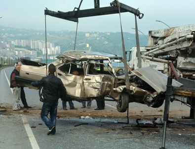 Trabzon'da korkunç kaza: 5 ölü