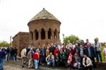 VAKIF ÜNİVERSİTELERİ - 95 Üniversite Temsilcisi Ahlat’ı Gezdi