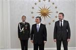 Cumhurbaşkanı Gül, İzzetbegoviç Onuruna Akşam Yemeği Verdi