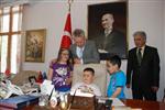 ENGELLİLER GÜNÜ - Engelli Öğrenci Vali Oldu