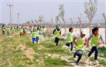 Suriyeli Kızlar Bahar Koşusunda Bir Biriyle Yarıştı