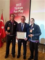 TMOK - Milli Olimpiyat Komitesi'nden Belediyespor'a Şeref Diploması