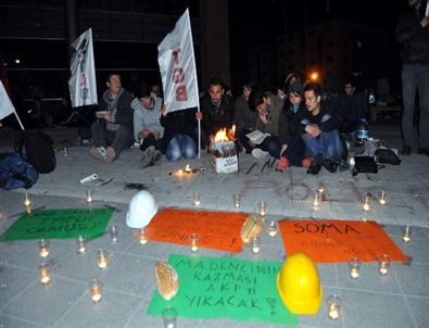 Soma’da Ölenler İçin 'Aydınlık Nöbeti” Başlattılar