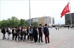 Taksim’de 'madende ölümünü' oynadılar