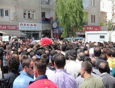 Çankırı'da Maden Şehidi Karayel Son Yolculuğuna Uğurlandı