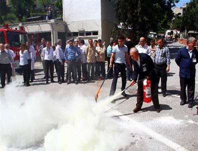 Fizik Hastanesinde 'Hasta Tahliye ve Yangın” Tatbikatı