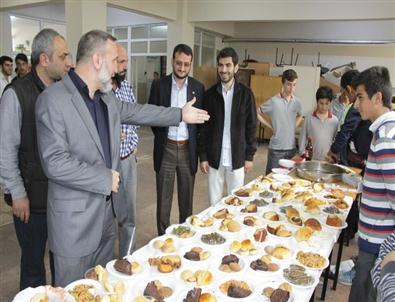 İhl Öğrencilerinden Suriye'ye Yardım Kermesi