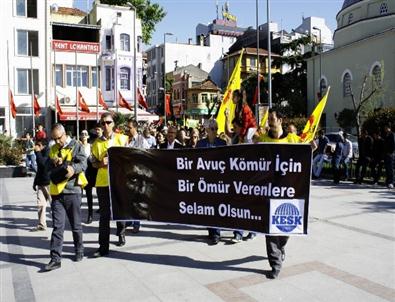 Soma'da Ölen İşçiler İçin Yürüdüler