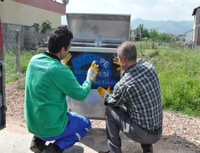 Kartepe’de Konteynerlera Bakım Yapıldı