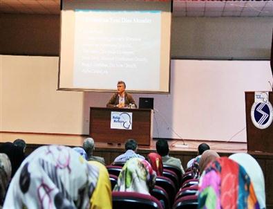 Modern Dünya'da Yeni Dini Akımlar İsimli Konferans Gerçekleşti