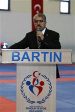 BARTIN VALİSİ - Türkiye Kulüplerarası Karate Şampiyonası Başladı