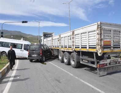 Bitlis'te Zincirleme Kaza Açıklaması