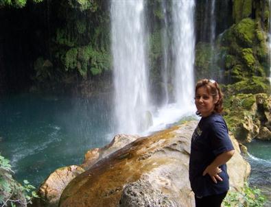 Doğa Harikası Yer Köprü Şelalesinin Yolu Eylül'de Yapılacak