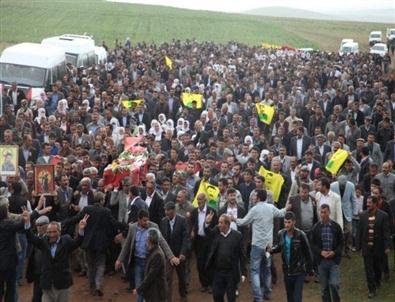 Ypg’li Alparslan Özalp’ta Toprağa Verildi