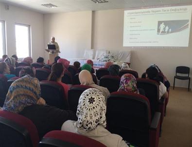 Arifiye Samek’e Sağlık Semineri