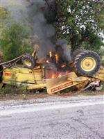 SARıCAN - Devrilerek Alev Alan Biçerdöverde Can Pazarı