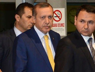 Başbakan Erdoğan şehidin evinde!