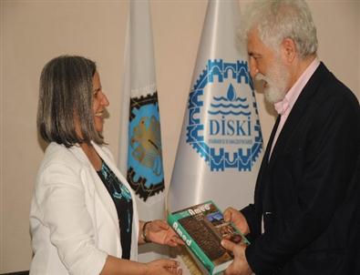 Nobel Adayı Peşew’den Kışanak’a Ziyaret