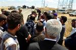 TRAFO MERKEZİ - Viranşehir’de Yolu Trafiğe Kapatan Köylülerden 'Elektrik” Eylemi