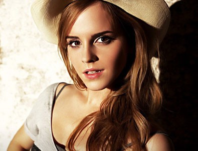 Emma Watson mezun oldu