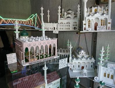 (özel Haber) Afyonkarahisar’da Benzerine Ender Rastlanan Minyatürler