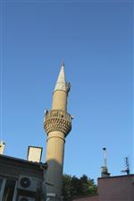Depremde Hasar Gören Cami Minaresi Onarıldı