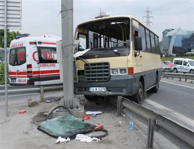 (özel Haber) Sürücünün Kararsızlığı Kazaya Neden Oldu