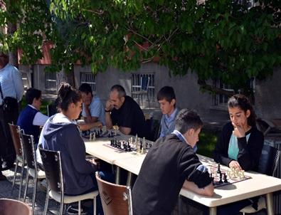 Bünyanda Satranç Turnuvası Düzenledi