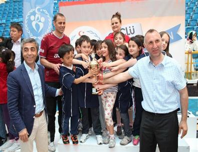 Geleneksel Çocuk Oyunları Şenliği Sona Erdi