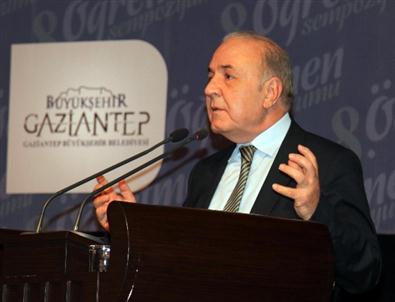 Gaün’de 8. Öğretmen Sempozyumu Başladı